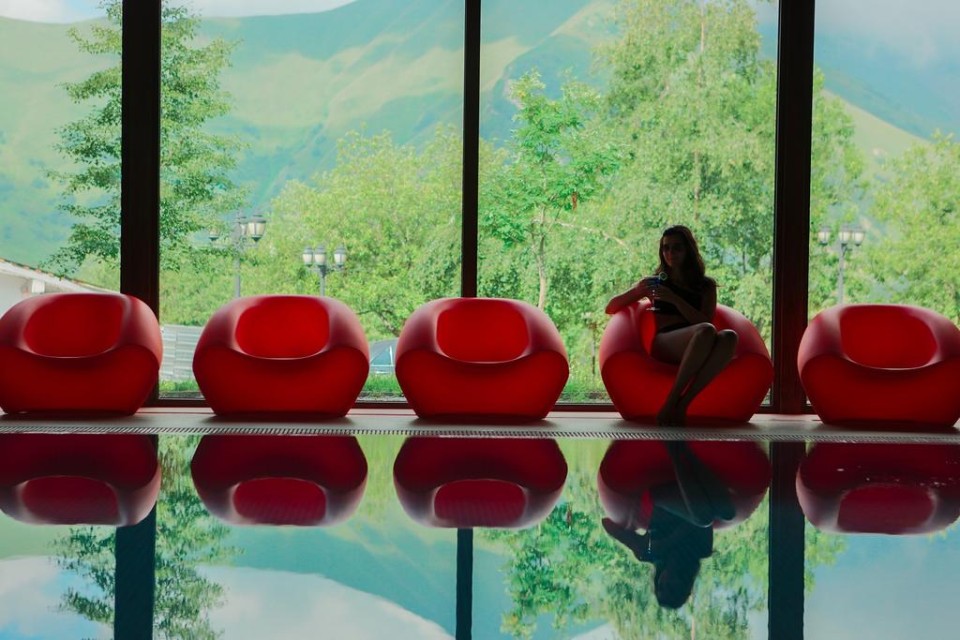 استخر استخر