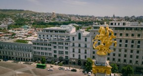 هتل Monograph Freedom Square تفلیس