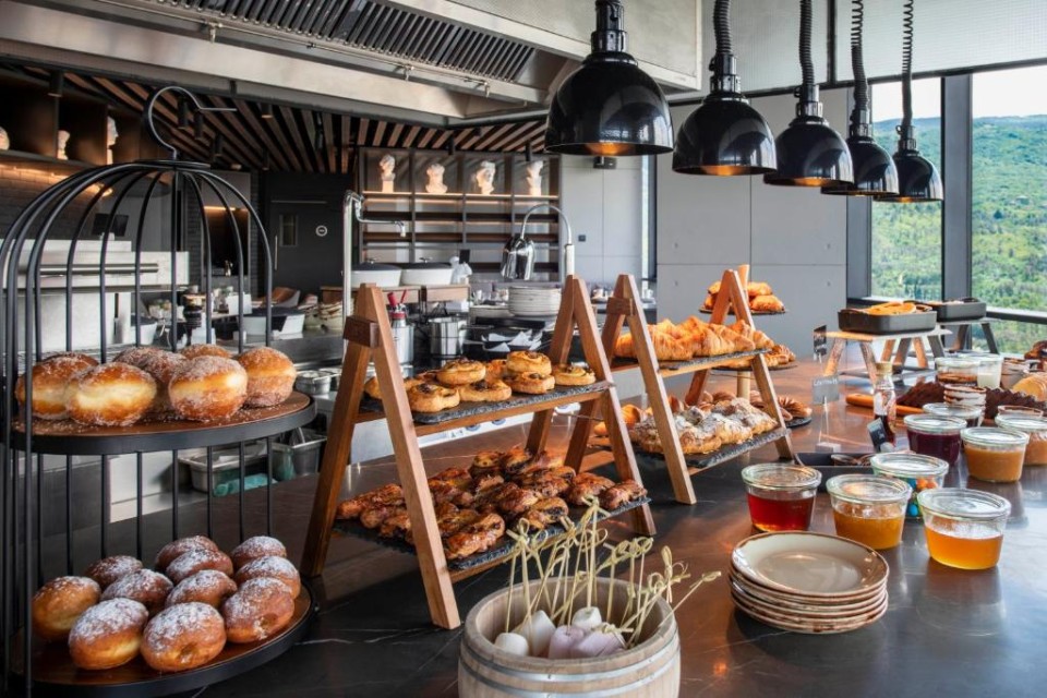 رستوران رستوران