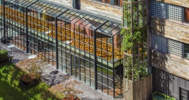 هتل Rooms تفلیس