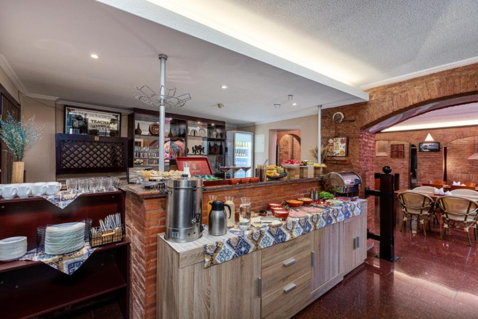 رستوران رستوران