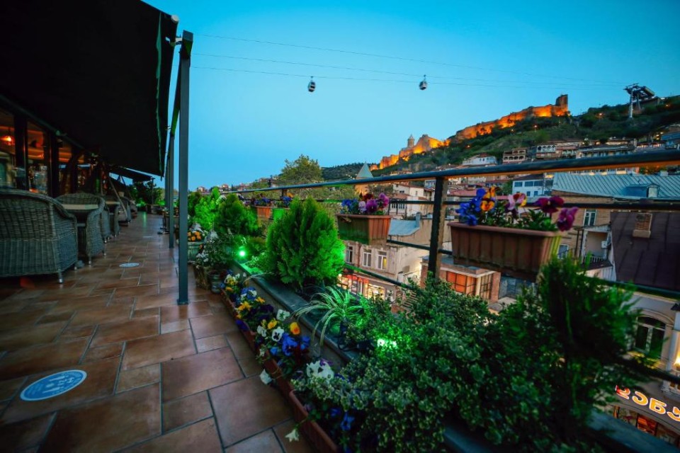 ویو هتل ویو هتل