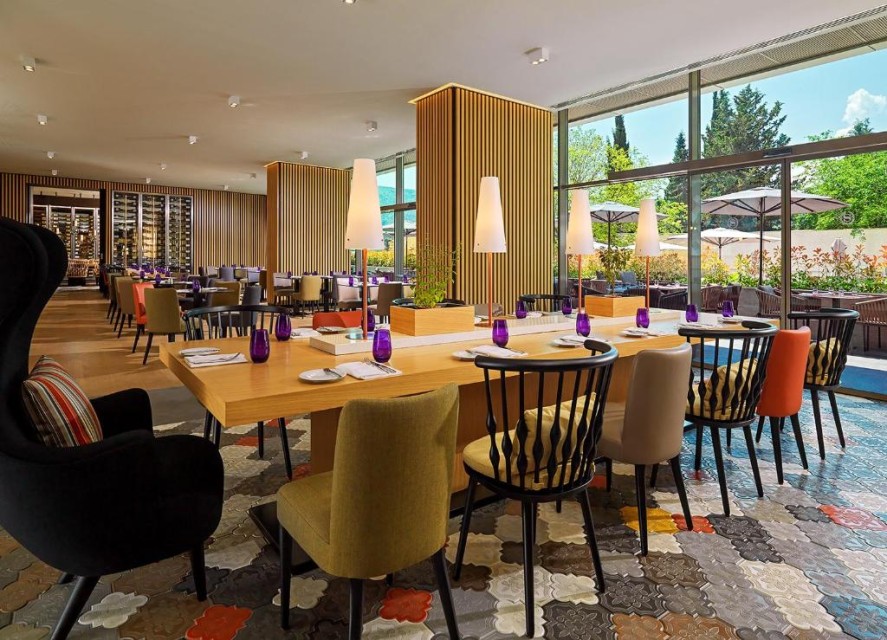 رستوران رستوران