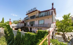 محوطه هتل محوطه هتل