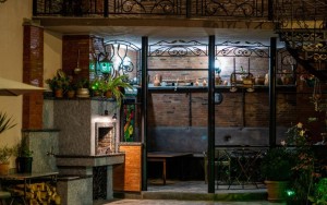 محوطه هتل محوطه هتل