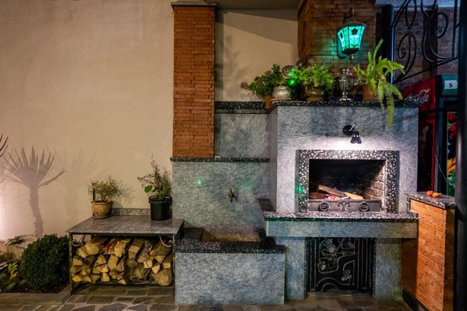 محوطه هتل محوطه هتل