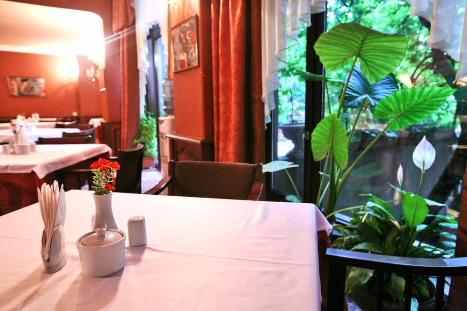 رستوران رستوران