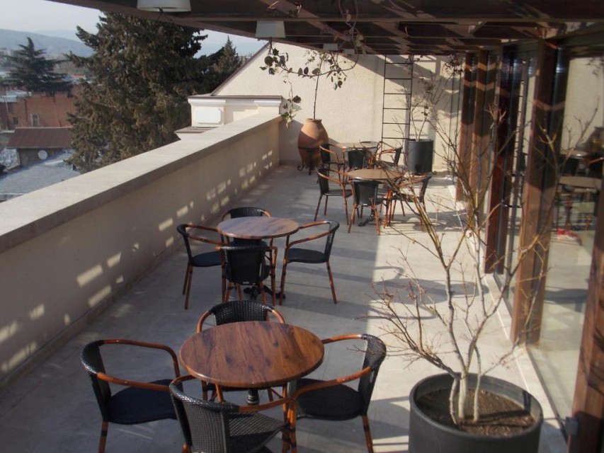 محوطه هتل محوطه هتل