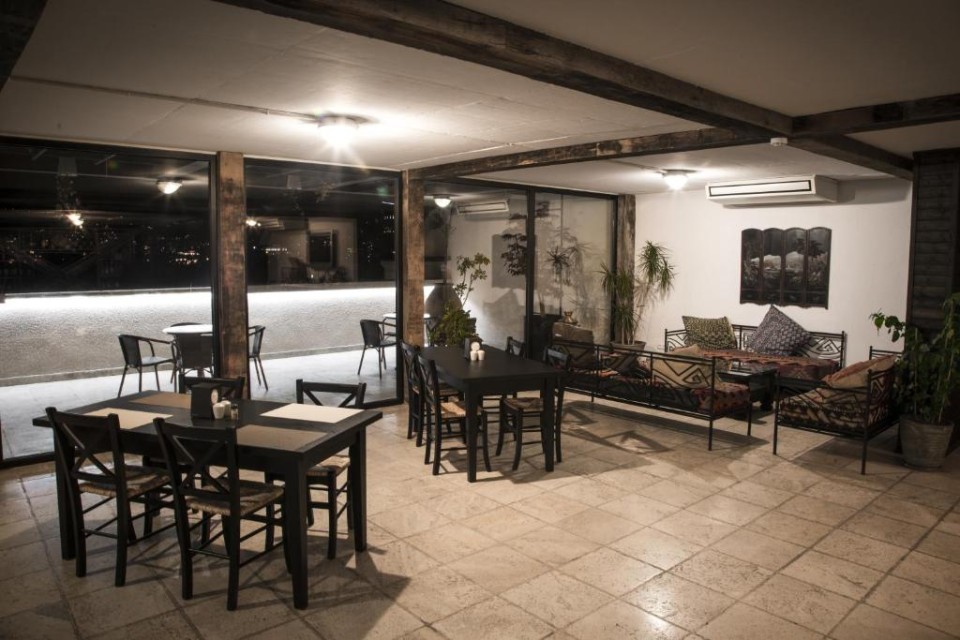 محوطه هتل محوطه هتل