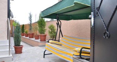 هتل Elegan تفلیس