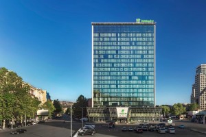hotels-georgia-tbilisi-hotel-holiday-inn-tbilisi-498367203-e44c25902450a1277b9e6c18ffbb1521.jpg