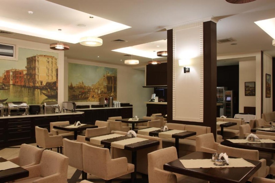 رستوران رستوران