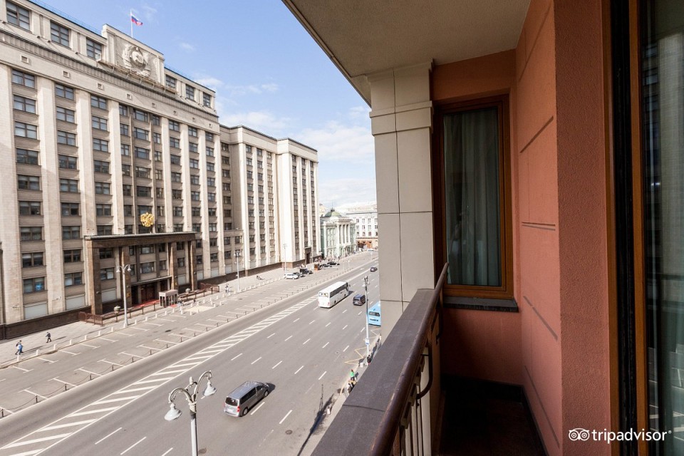 محوطه هتل محوطه هتل