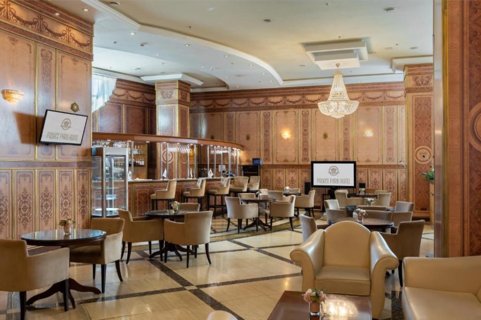 رستوران رستوران