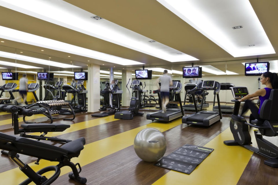 باشگاه ورزشی