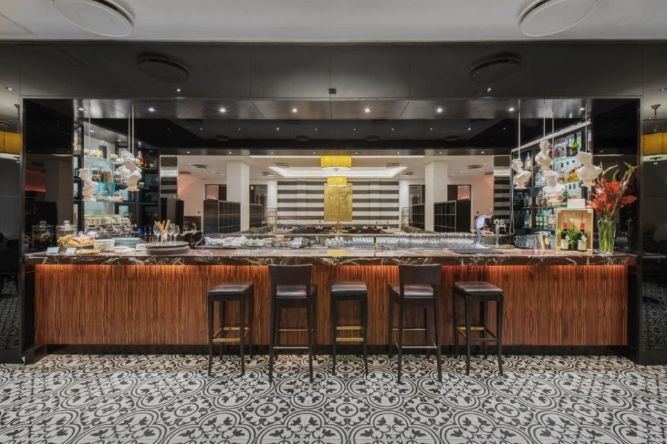 رستوران رستوران