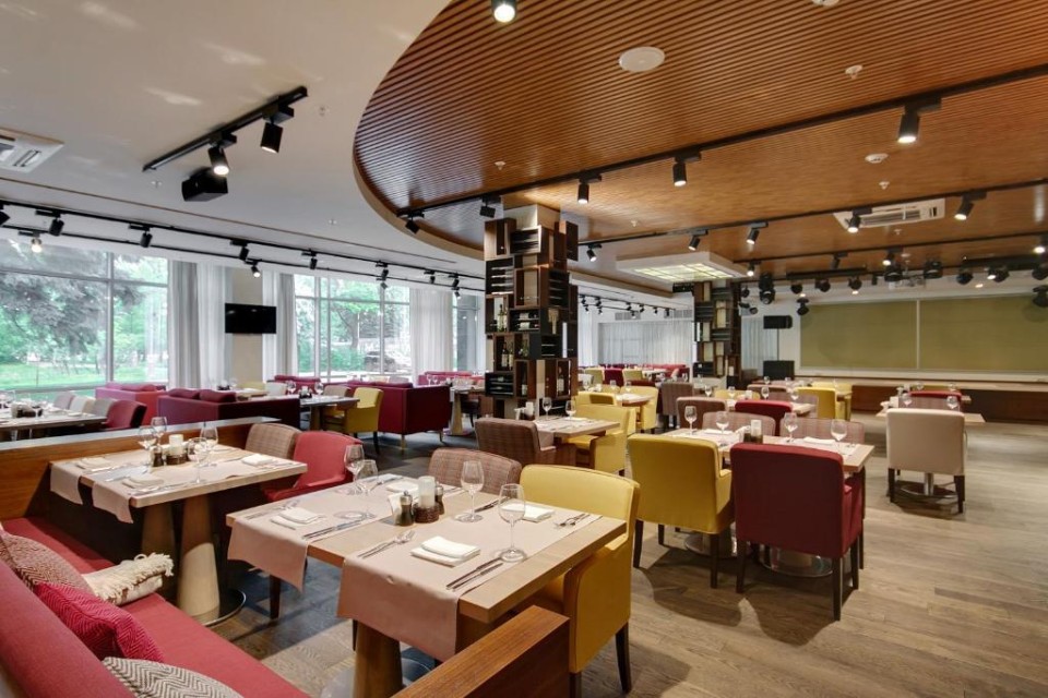 رستوران رستوران