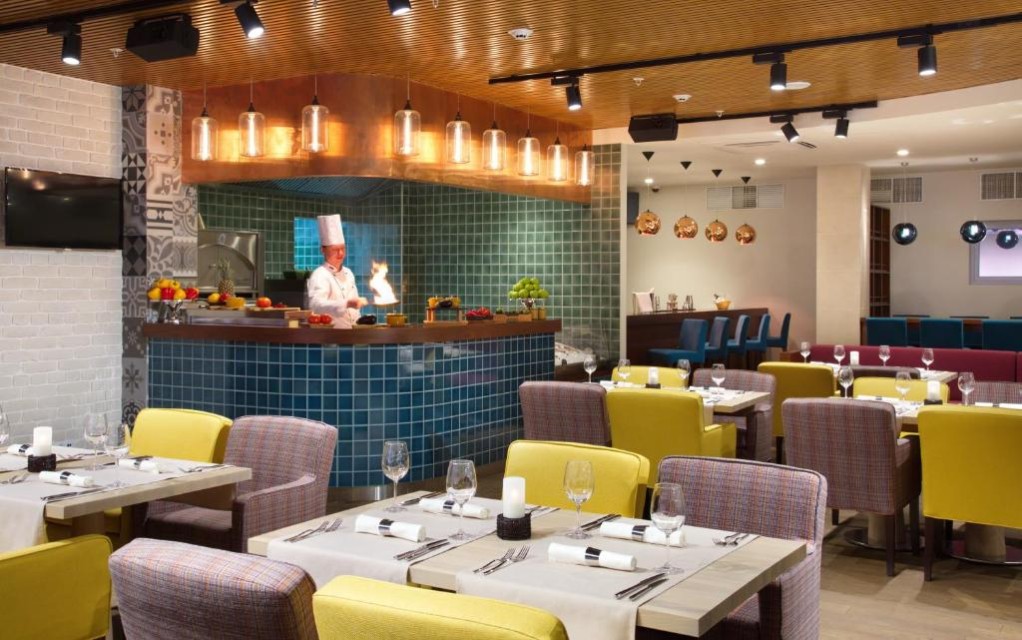 رستوران رستوران