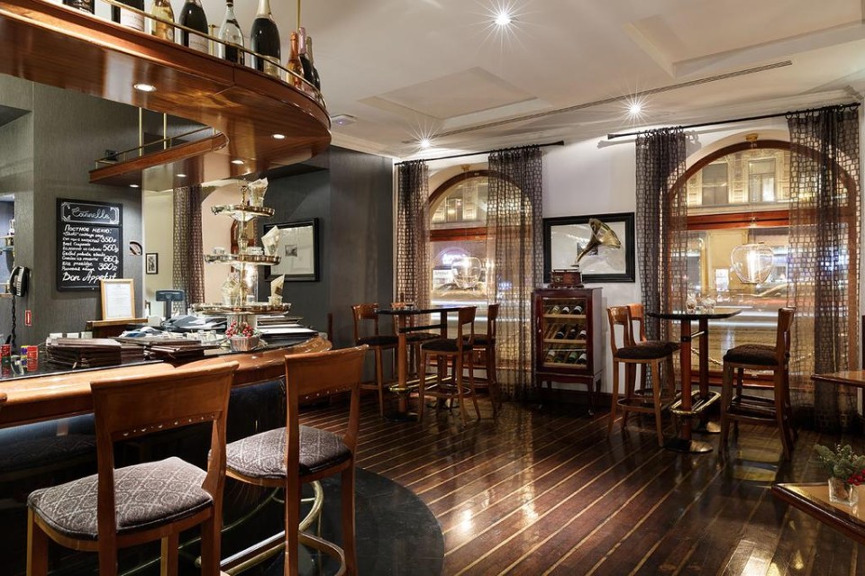 رستوران رستوران