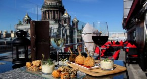 هتل Renaissance سنت پترزبورگ