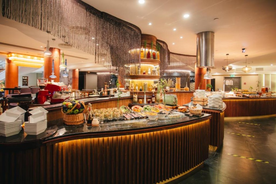 رستوران رستوران