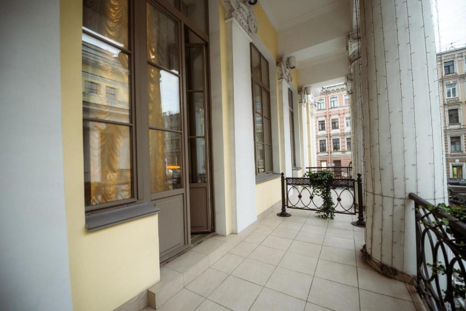 محوطه هتل محوطه هتل