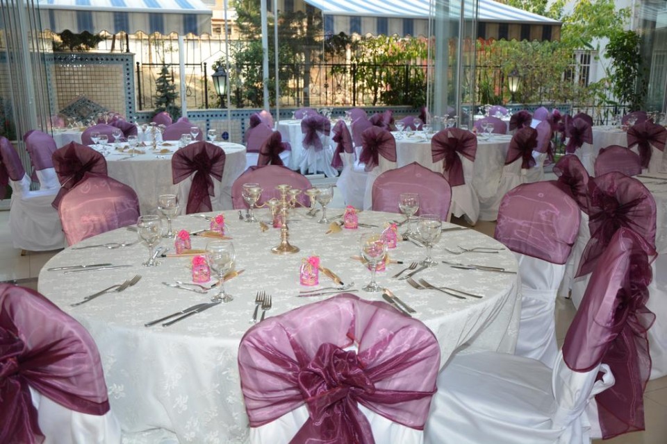 سالن همایش سالن همایش