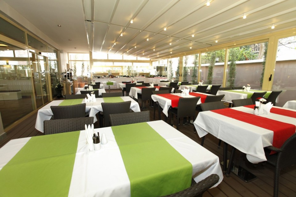 رستوران رستوران