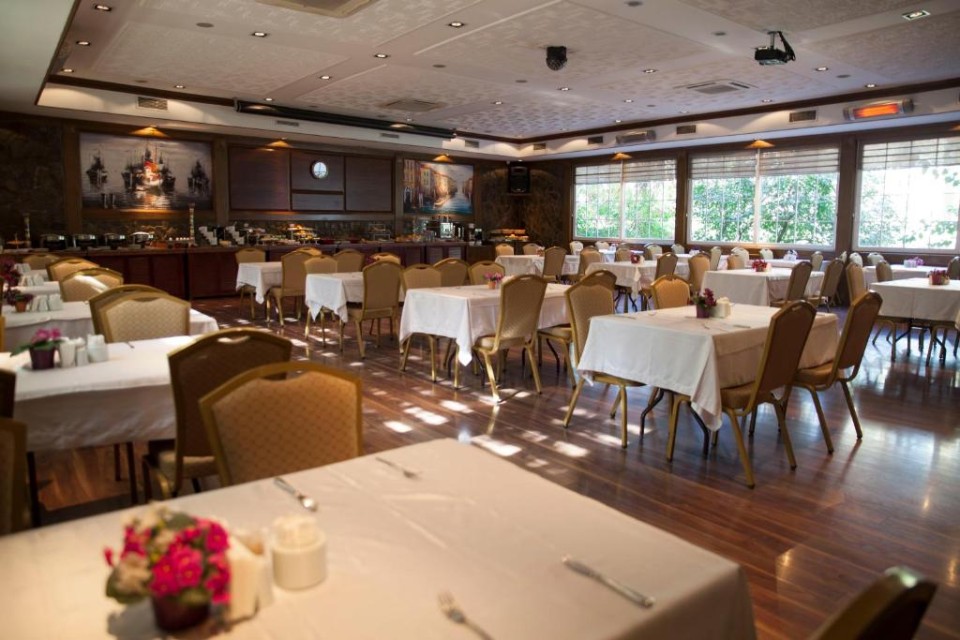 رستوران رستوران