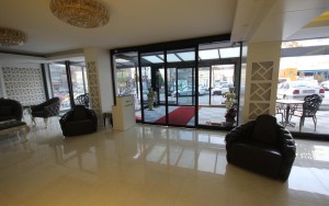 ورودی هتل ورودی هتل