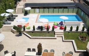 محوطه هتل محوطه هتل