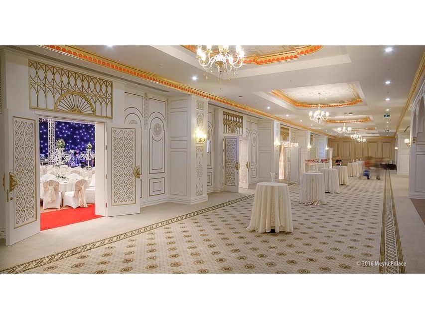 سالن همایش سالن همایش