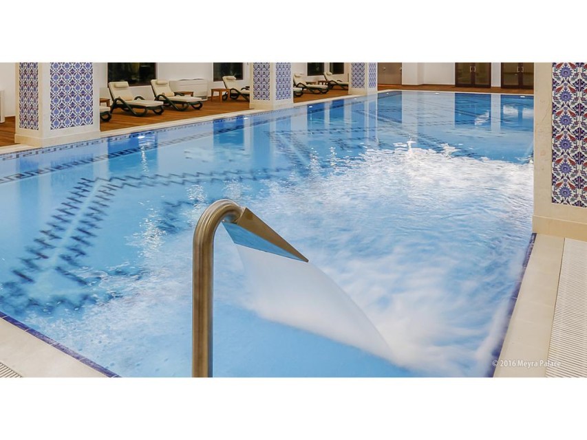 استخر استخر