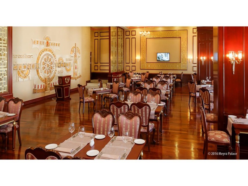 رستوران رستوران