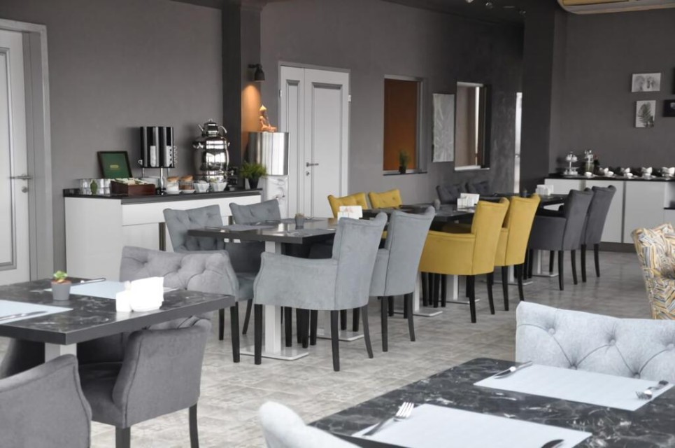 رستوران رستوران