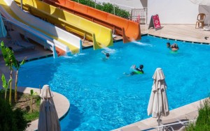 محوطه هتل محوطه هتل