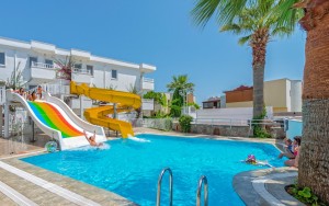 محوطه هتل محوطه هتل