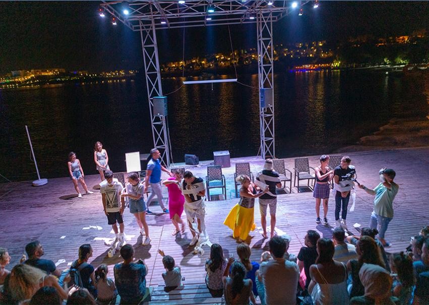 کلاب شبانه کلاب شبانه