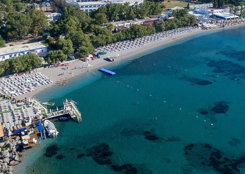 محوطه هتل محوطه هتل