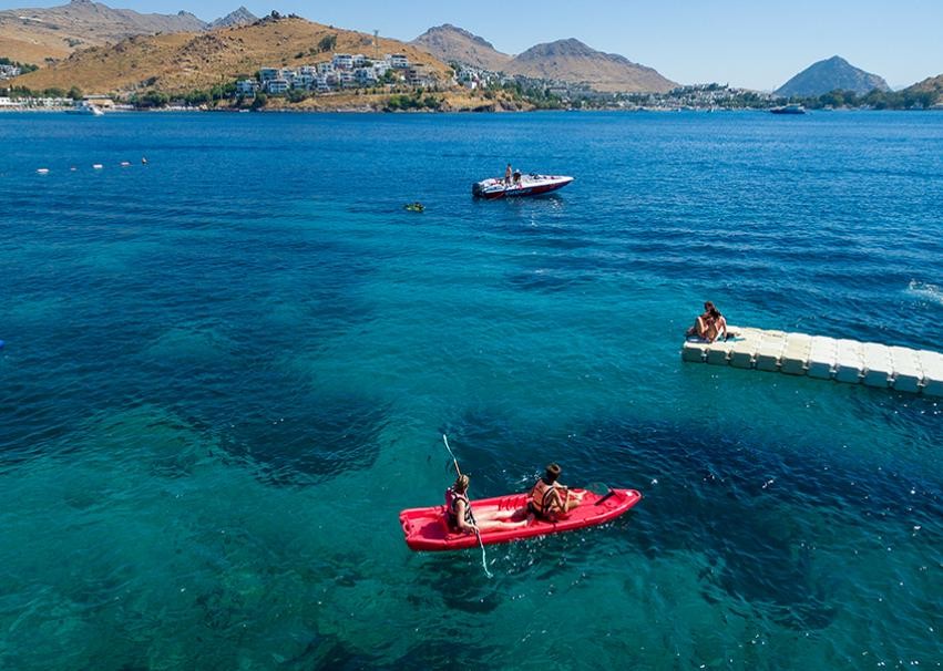 محوطه هتل محوطه هتل