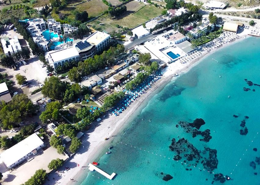 محوطه هتل محوطه هتل