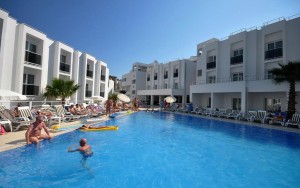 محوطه هتل محوطه هتل