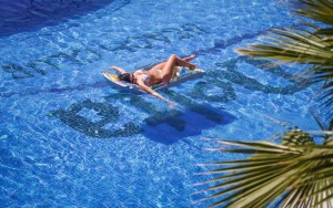 استخر استخر