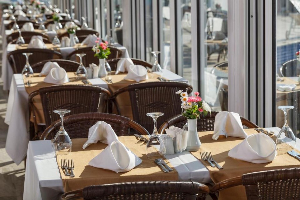 رستوران رستوران