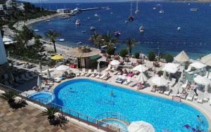 محوطه هتل محوطه هتل