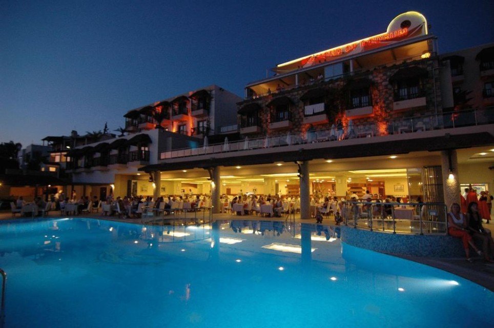 استخر استخر