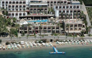 محوطه هتل محوطه هتل