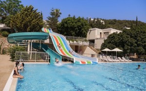 محوطه هتل محوطه هتل