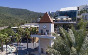 محوطه هتل محوطه هتل