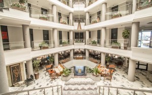 نمای داخل هتل